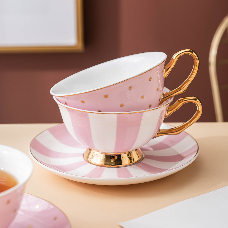 Ceramic Pink Coffee Mugs with  - огляд і ціна Coffee Tea Games