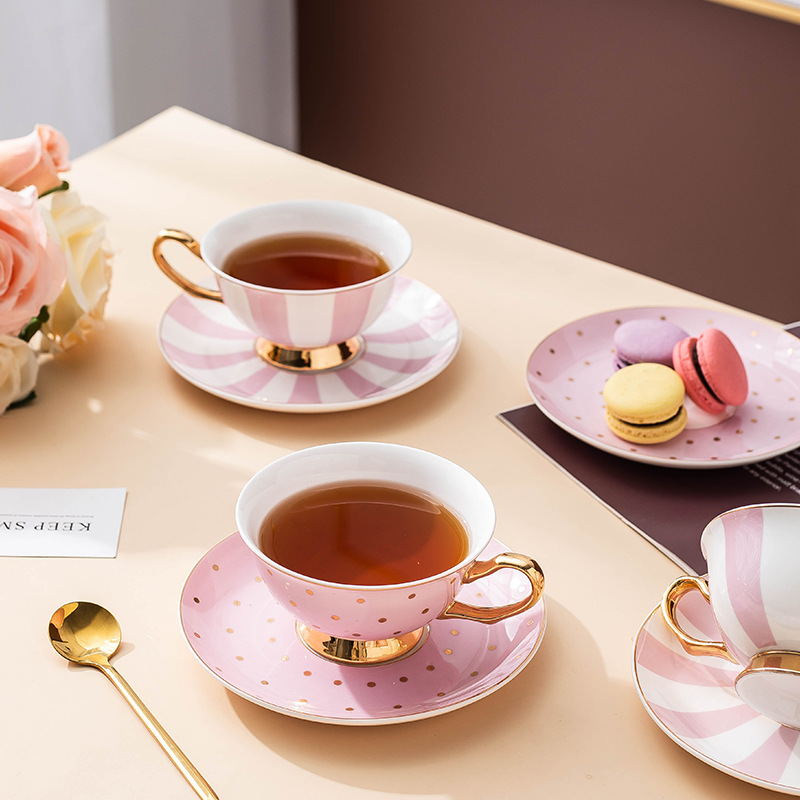 Ceramic Pink Coffee Mugs with  - огляд і ціна Coffee Tea Games